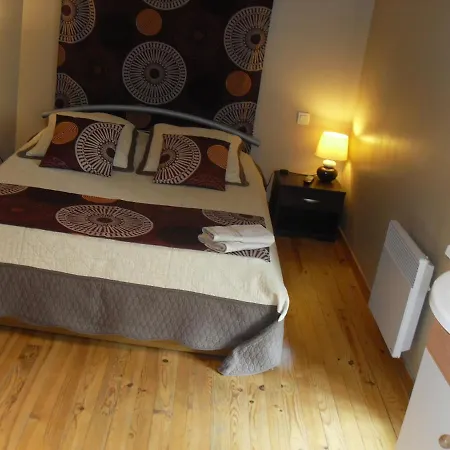 La Petite Conquete Bed & Breakfast *