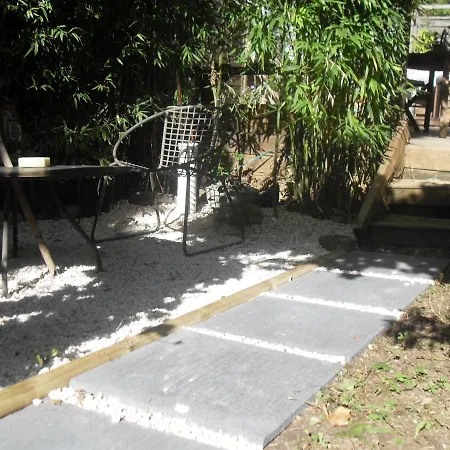 La Petite Conquete Bed & Breakfast